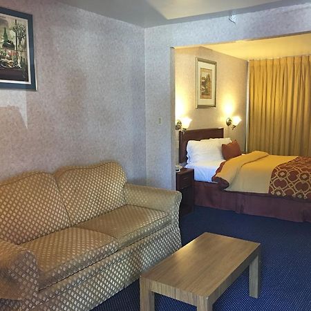 Executive Suites Inn Westminster Dış mekan fotoğraf